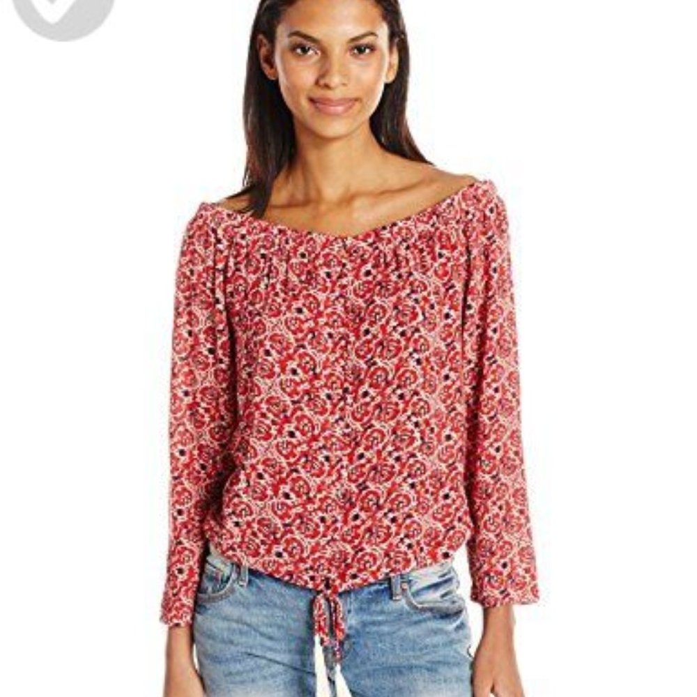 MinkPink Wanderlust off the shoulder blouse XS